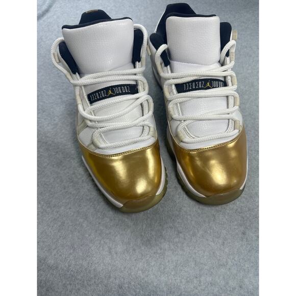 Jordan 11 Retro Low Closing Ceremony White Metallic Gold Coin 2016 Mens Size 11 main image 13